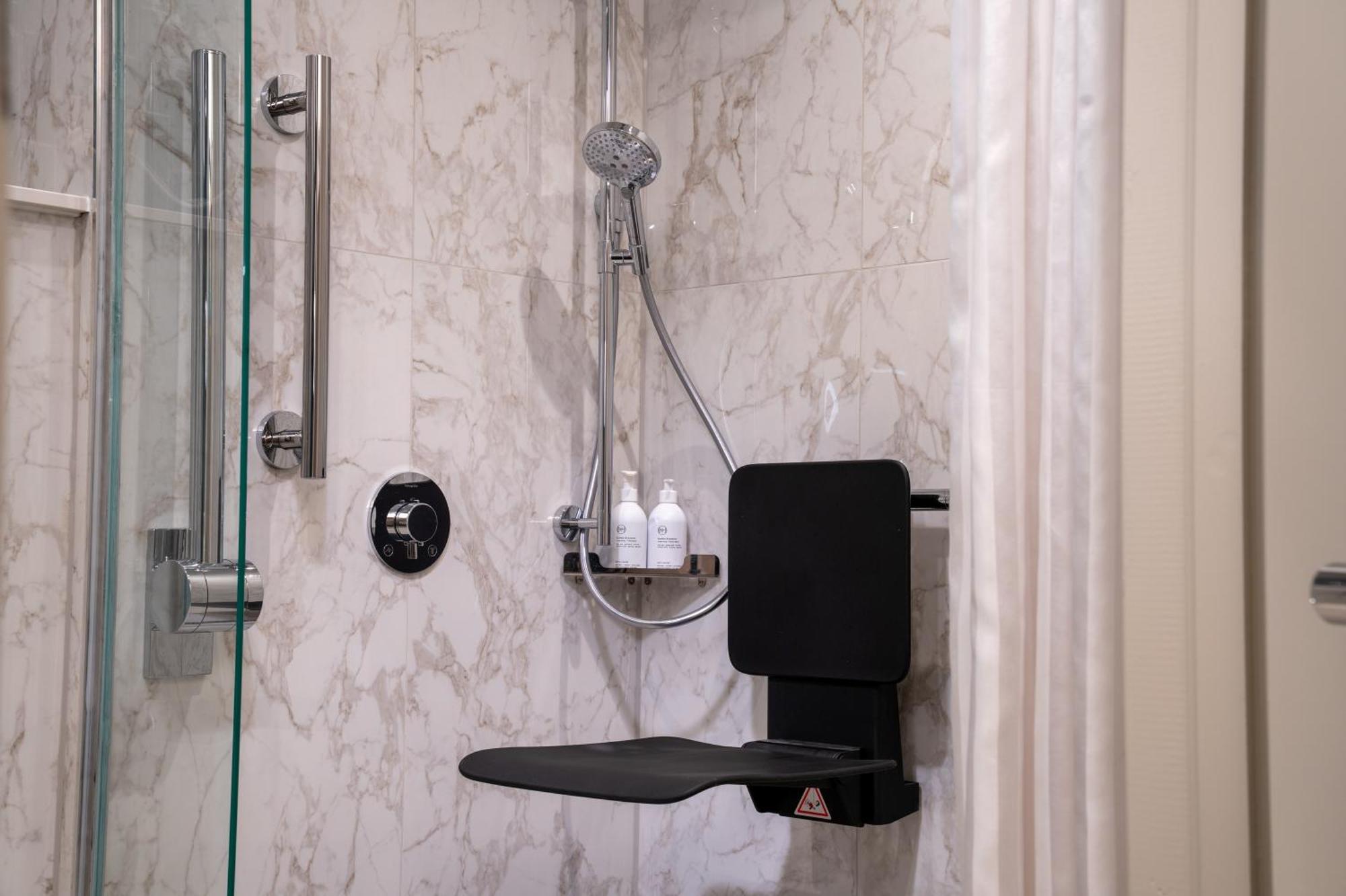 Standard accessible twin room,1758285847:JPEG