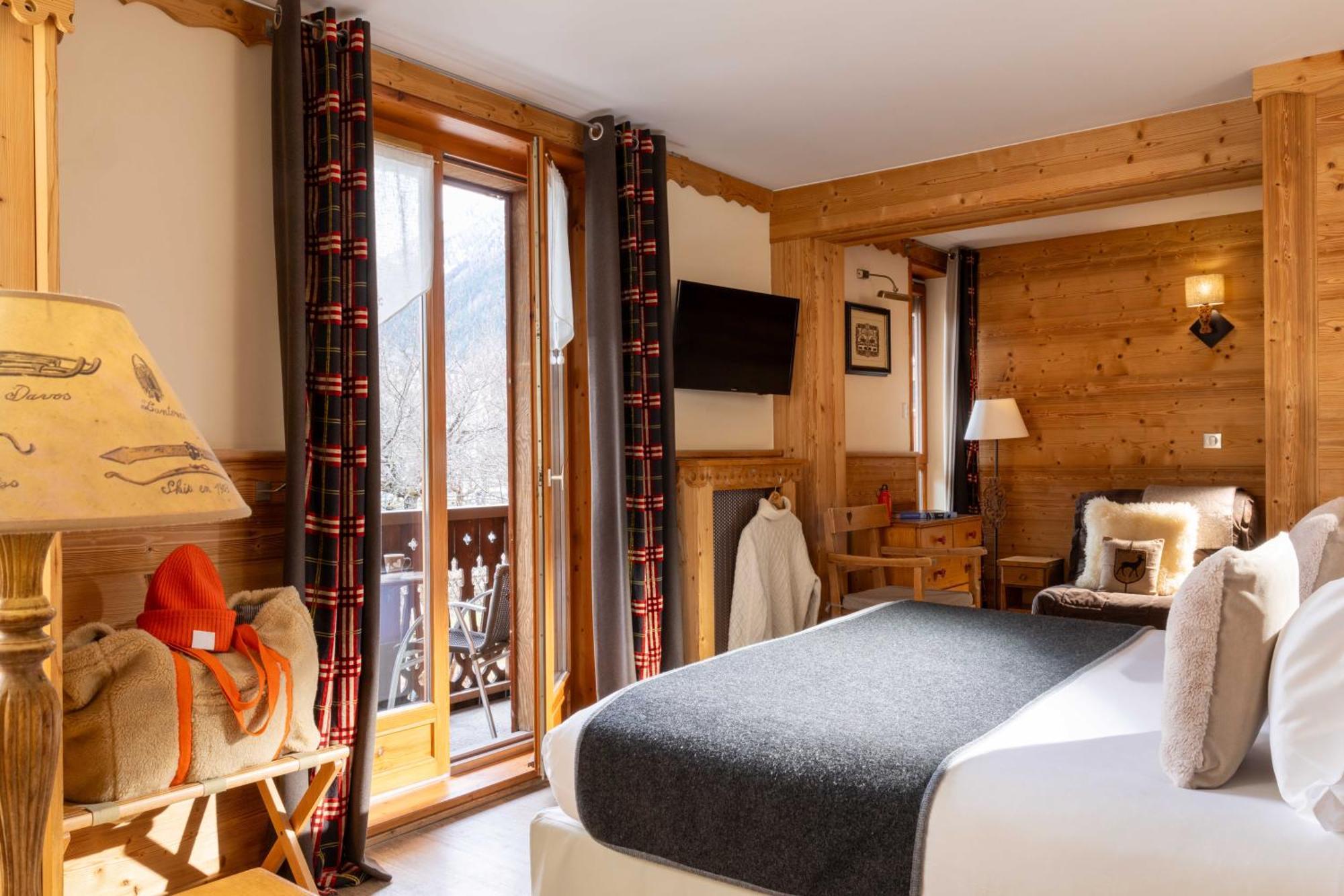 Junior Suite Balcony Mountain View
