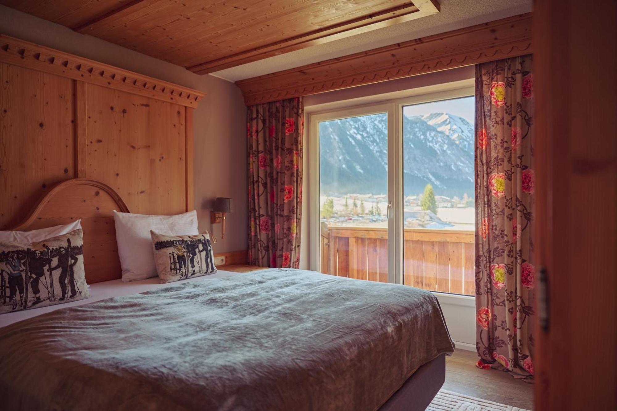 Junior Suite Garden View