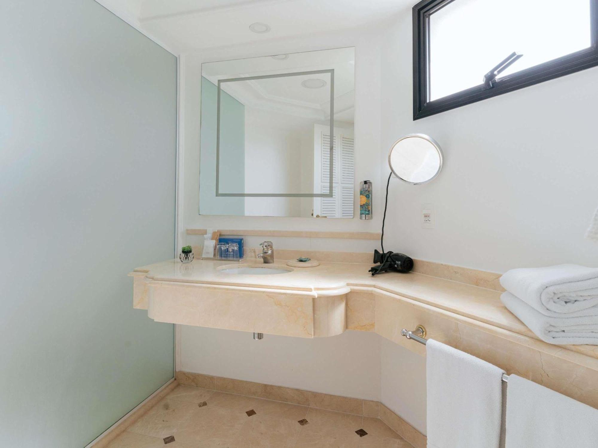 Deluxe Tweepersoonskamer met Balkon