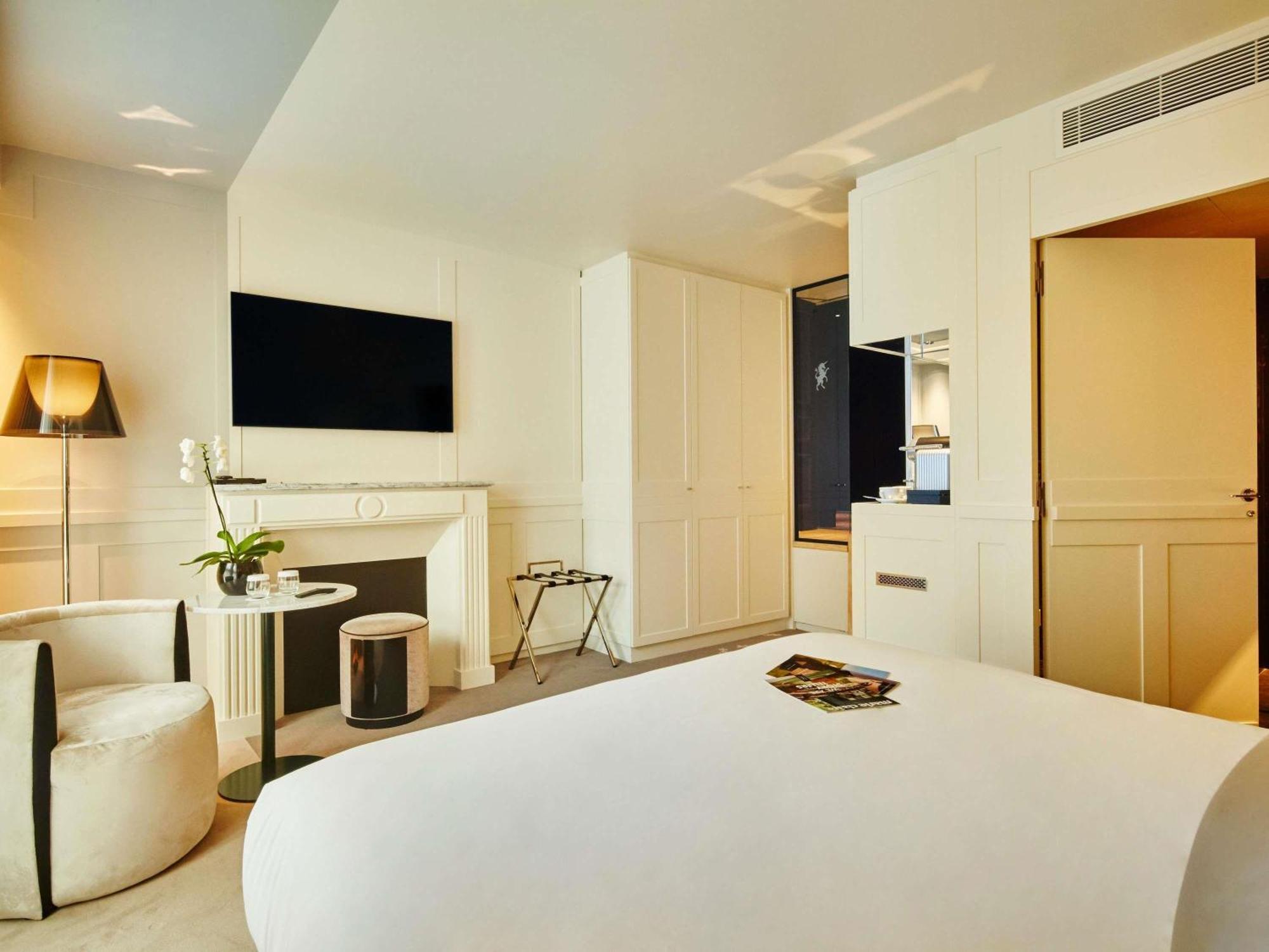 Classic Double Room
