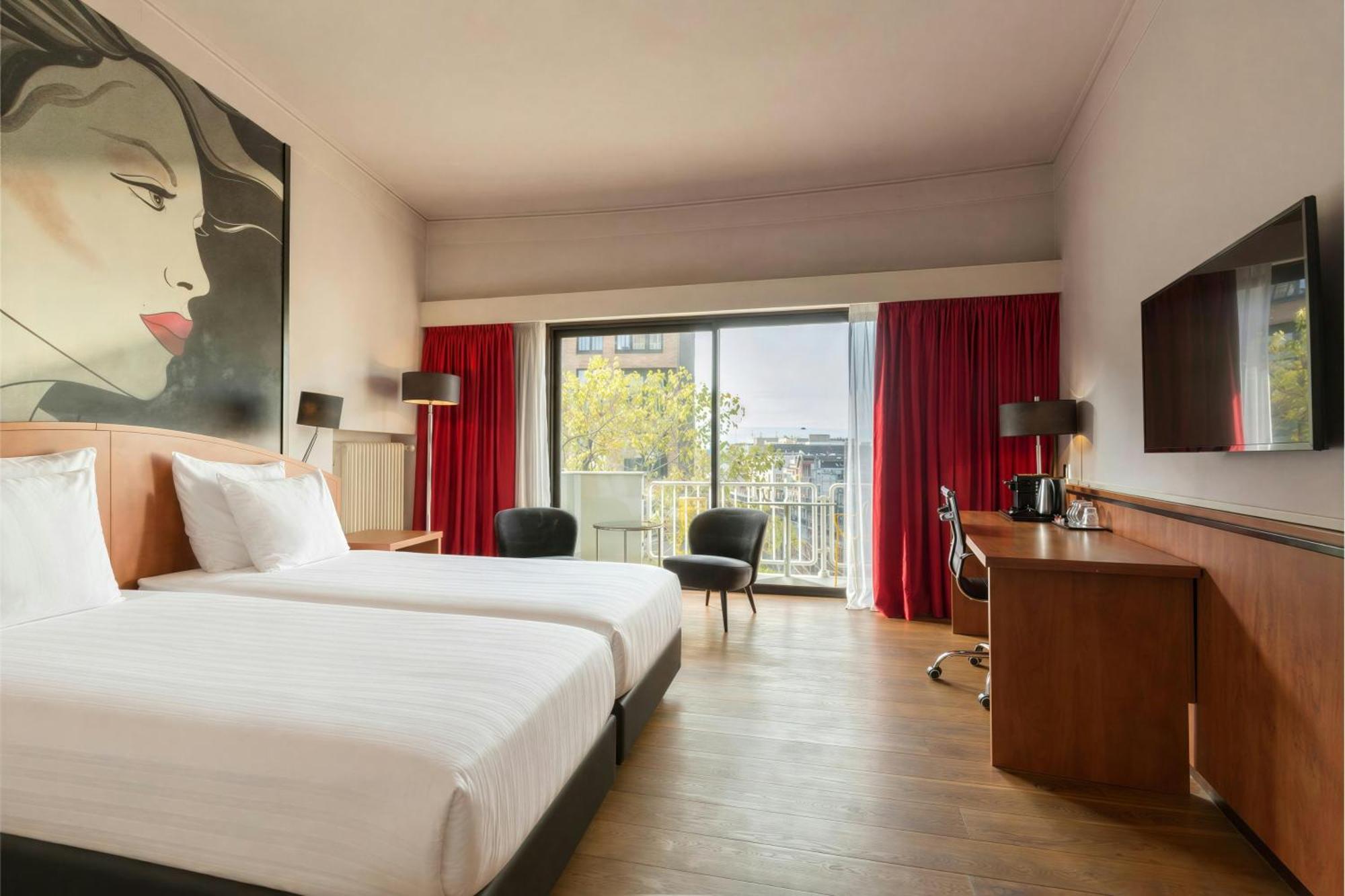 Deluxe Room 1 Twin Bed