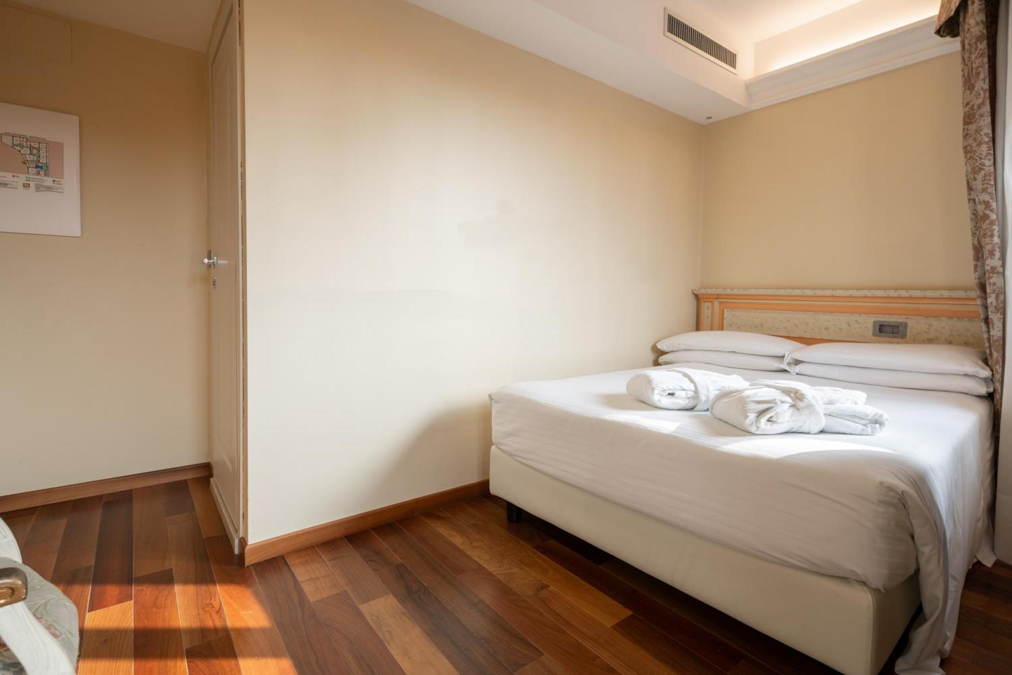 Quarto Duplo Pequeno
