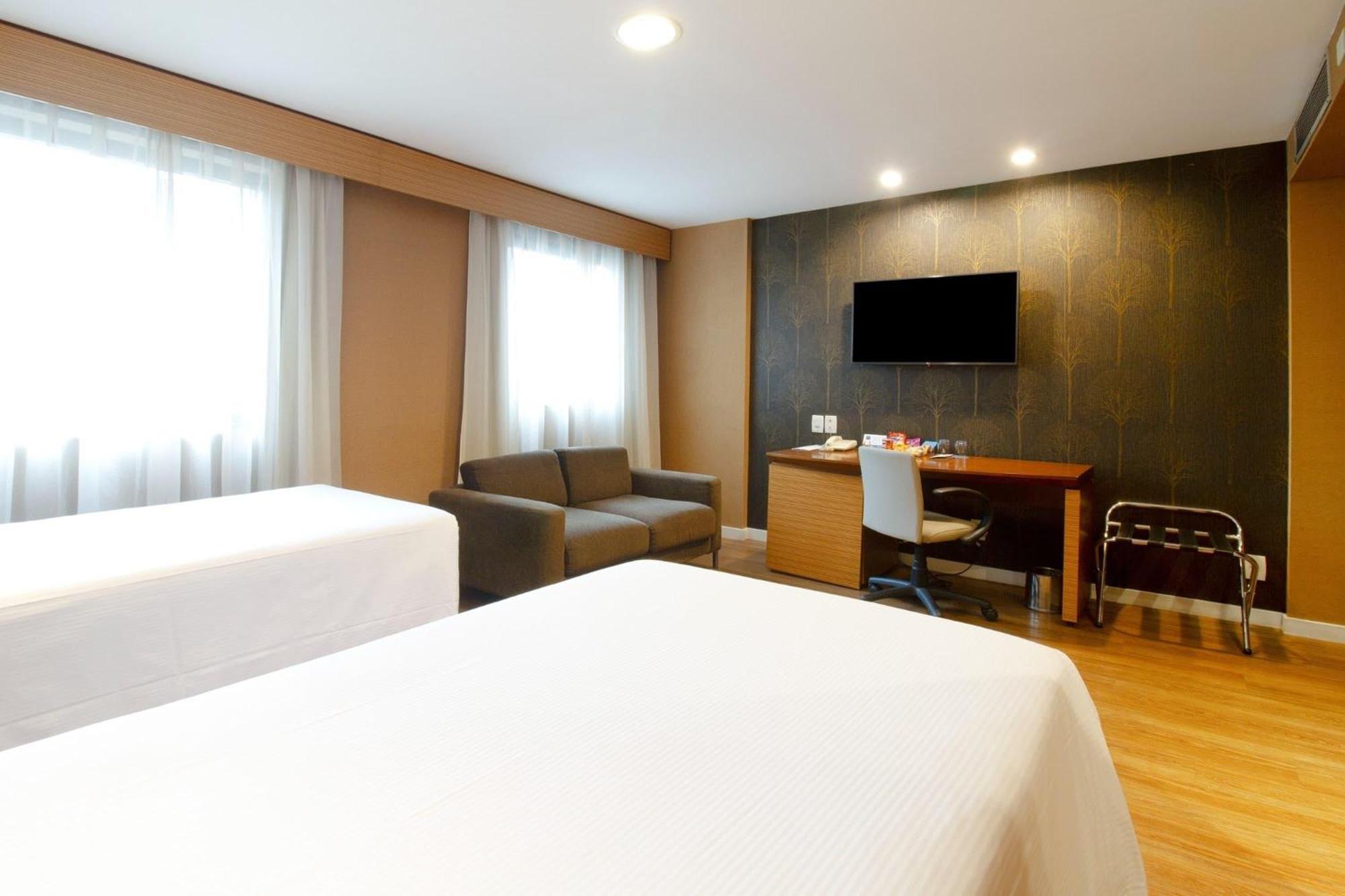 Quarto Superior com 2 Camas de Solteiro
