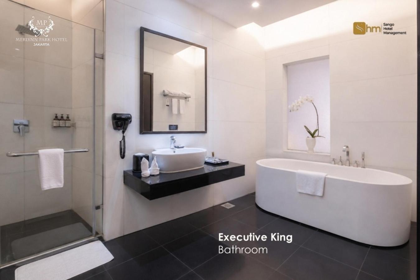 Executive King Room