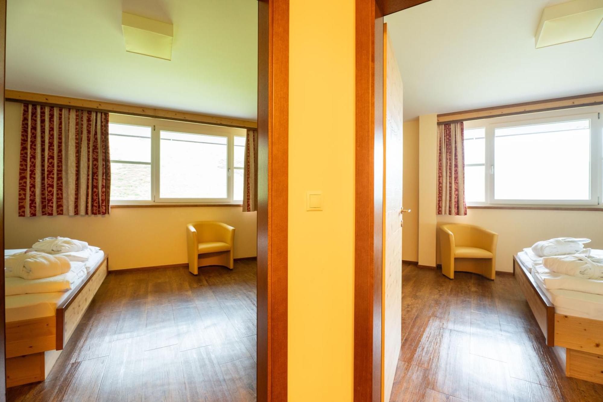 Family Room Mountain View