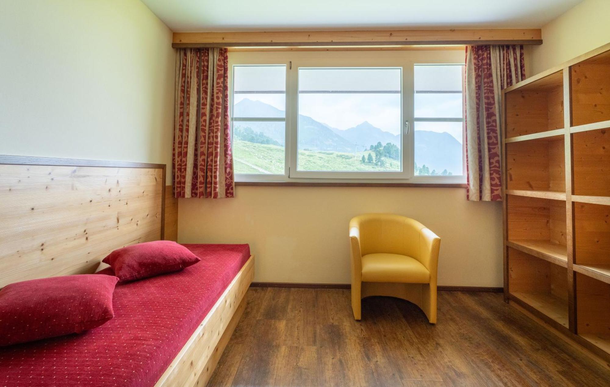 Family Room Mountain View