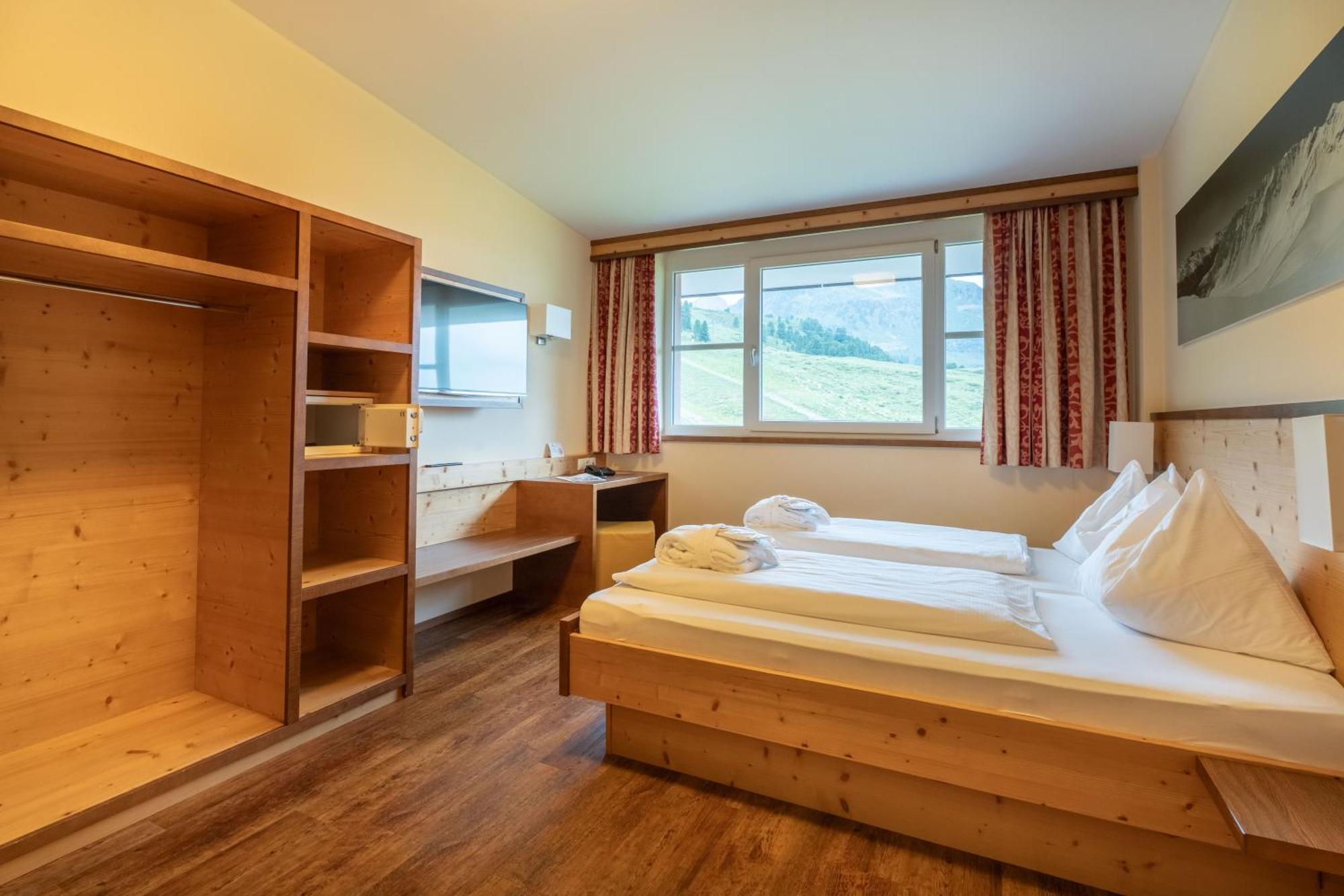 Classic Quadruple Room
