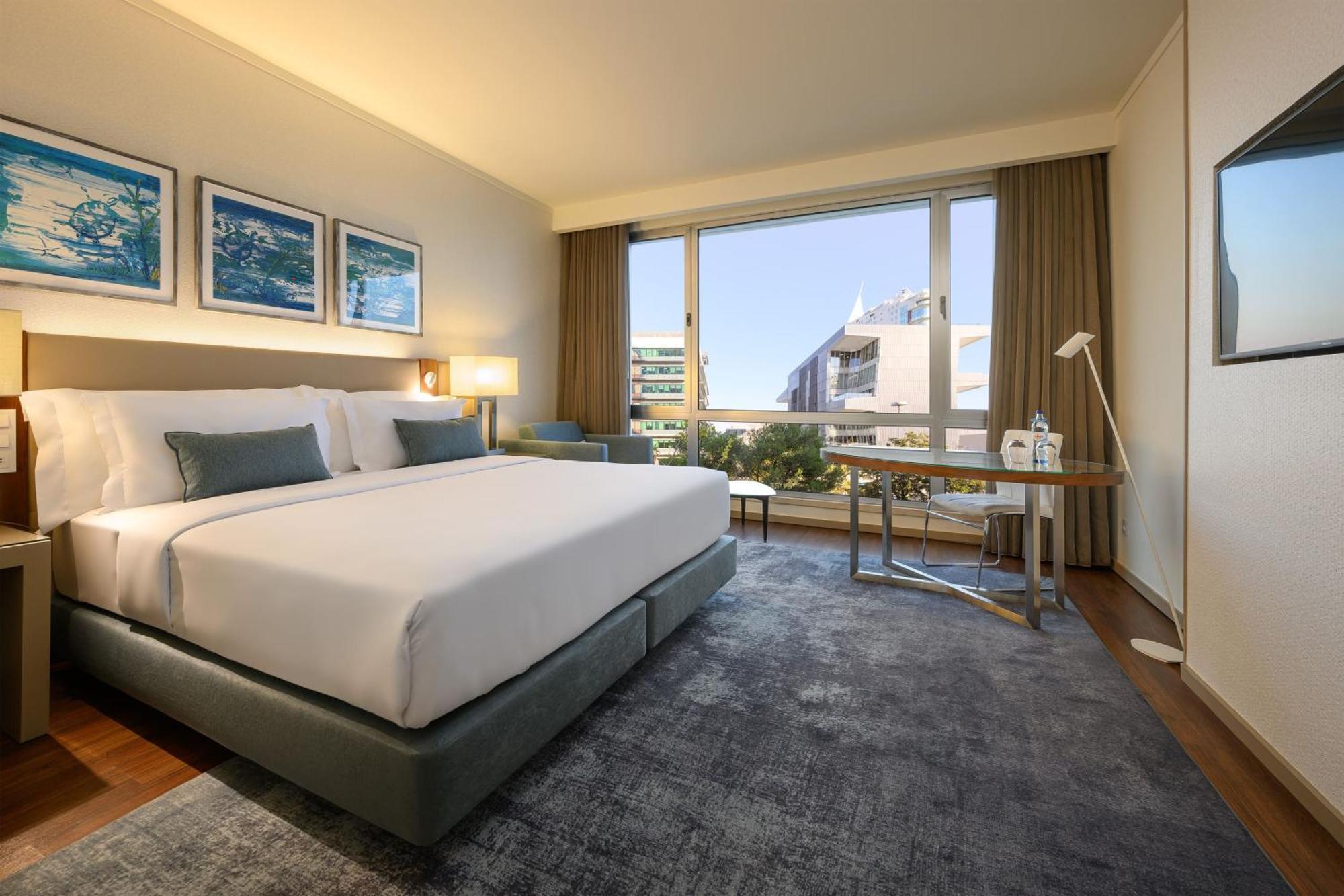 Premium Room Expo View