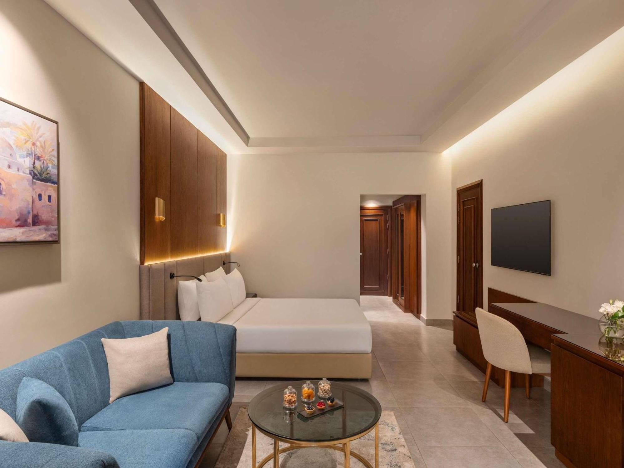 Premier King Room
