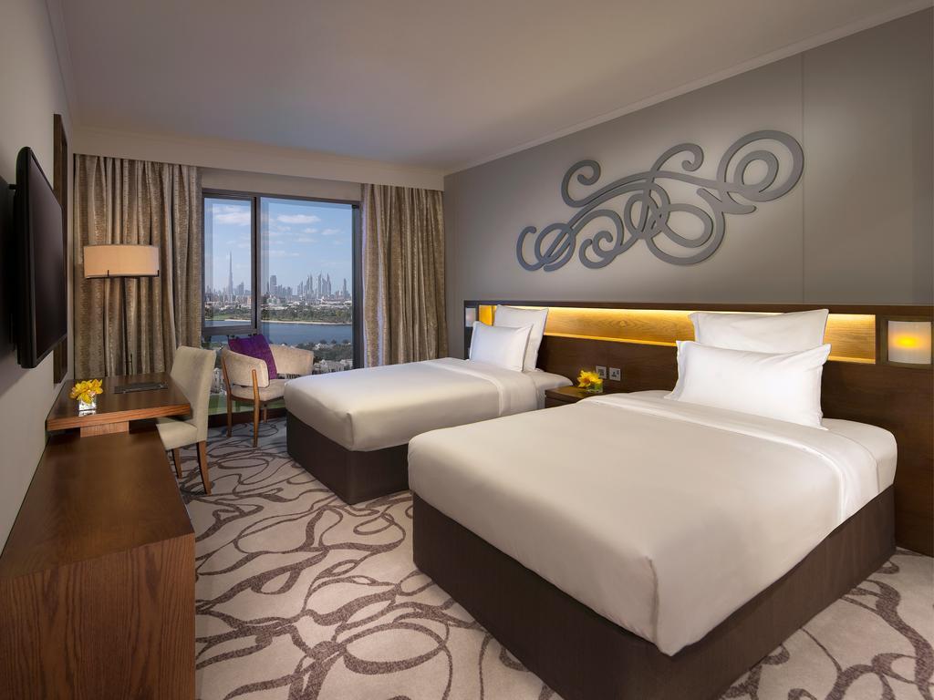 Two-Bedroom Apartment with Creek View,221305094:JPEG