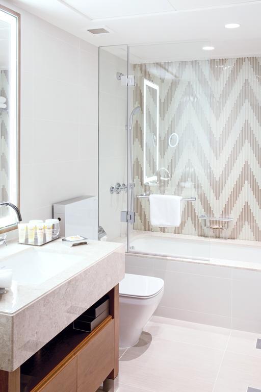 One-Bedroom Apartment with City View,221305157:JPEG