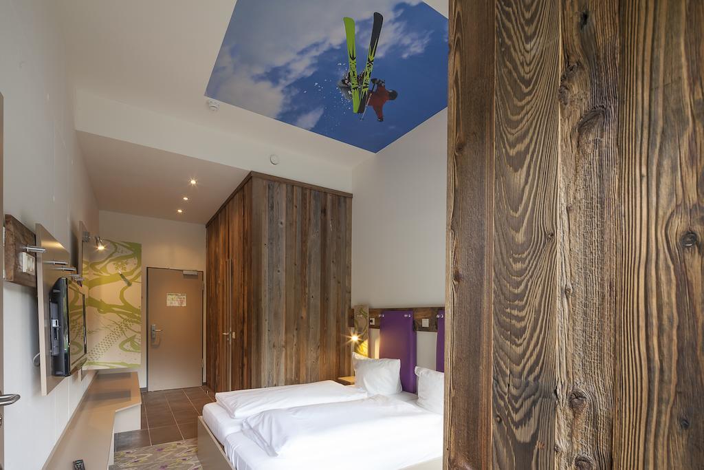Double Room,415342863:JPEG