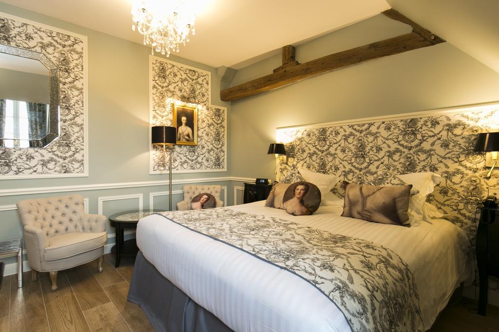 Deluxe Zimmer mit Queensize-Bett - Nichtraucher