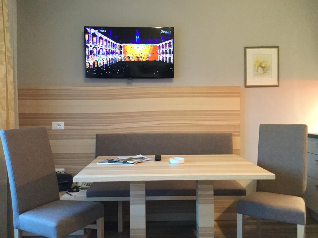 One-Bedroom Apartment Apartmenthouse Ruster
