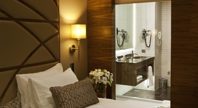Superior Connection Double Room With Land View