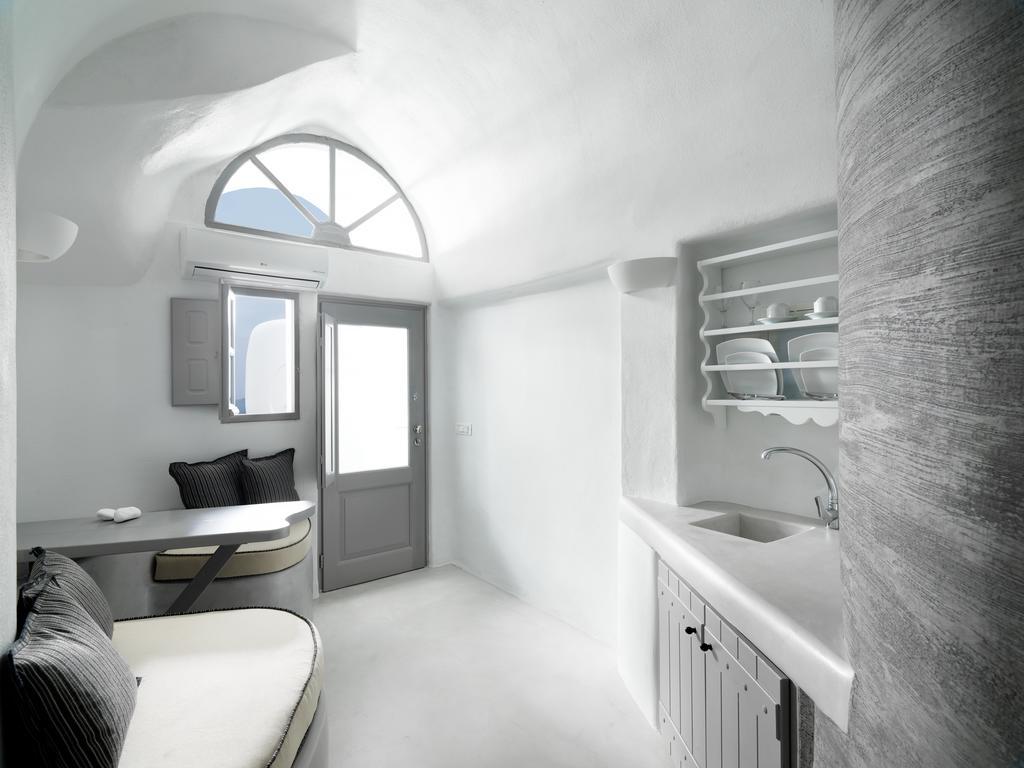 Standard Suite with Caldera View,400154433:JPEG