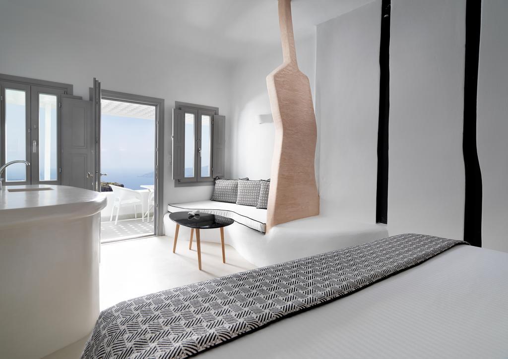 Suite con Vasca Idromassaggio Privata all'Aperto e Vista Caldera