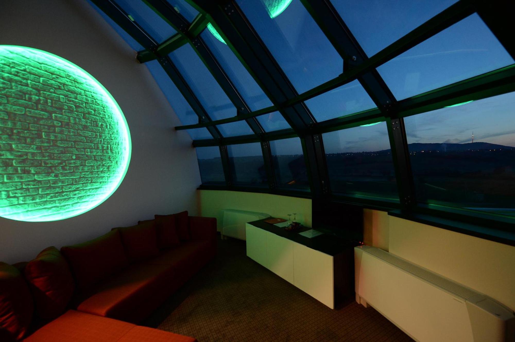 Suite con Terrazza e Vasca Idromassaggio