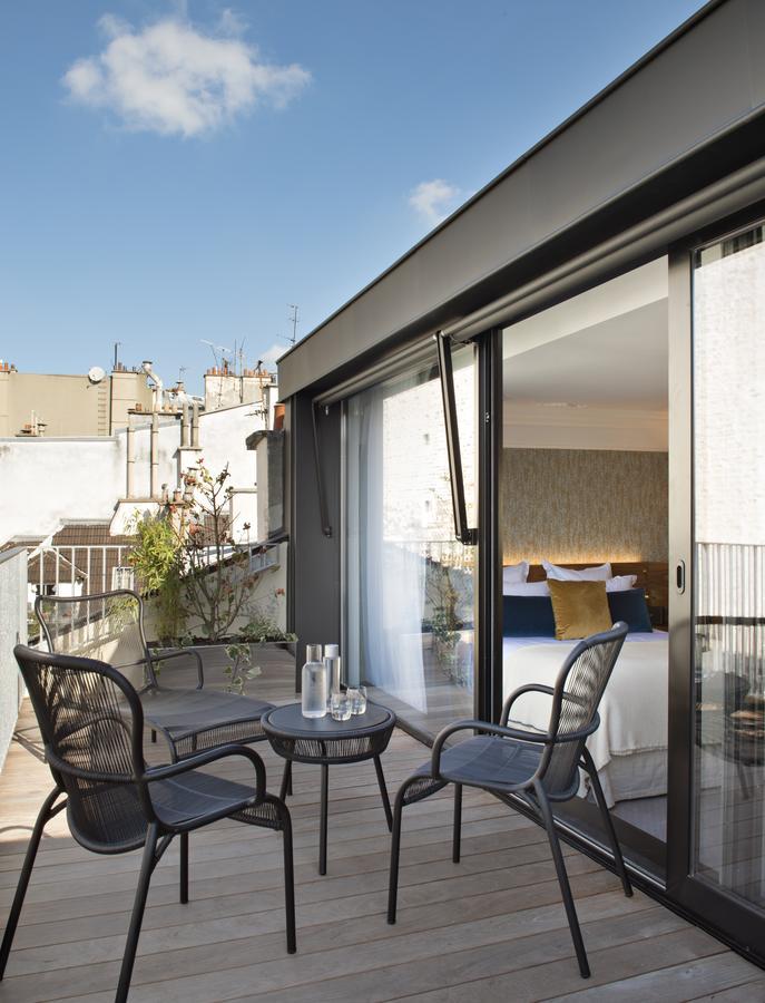 Junior Suite met Terras en Privétoegang tot de Hamam en het Fitnesscentrum