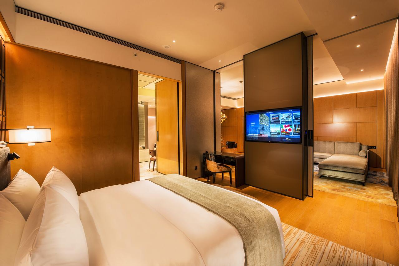 MGM Emerald Suite,543221871:JPEG