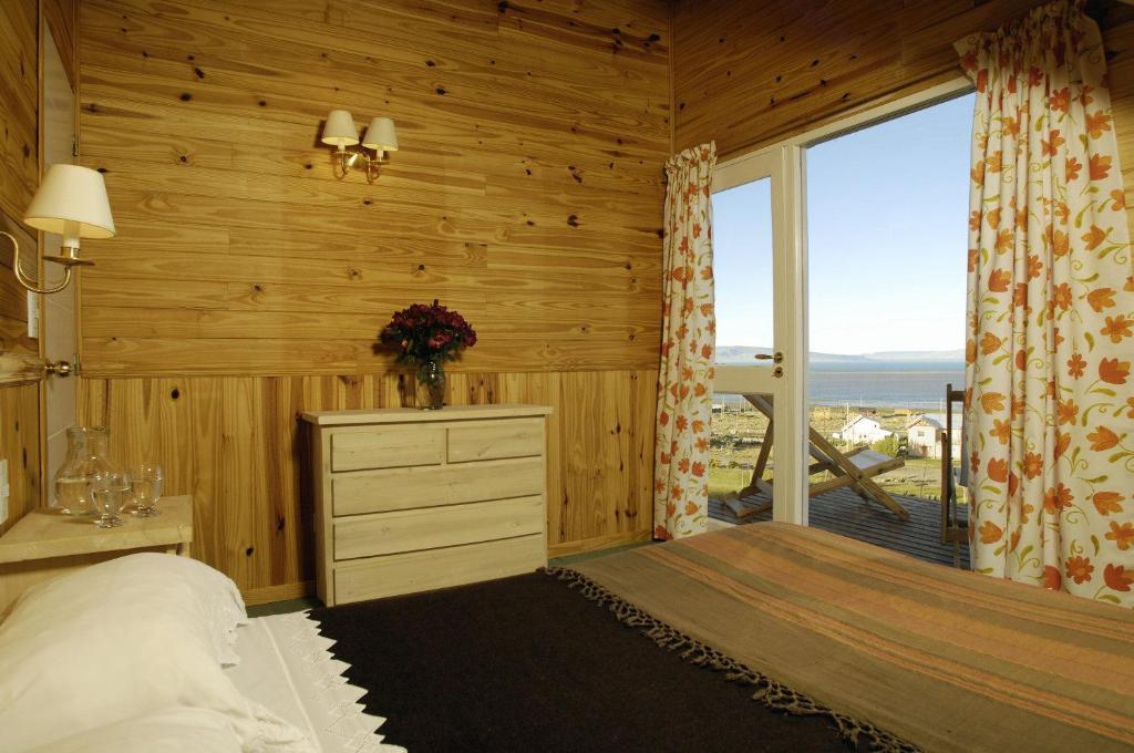 Two-Bedroom Bungalow (4 Adults),564173631:JPEG