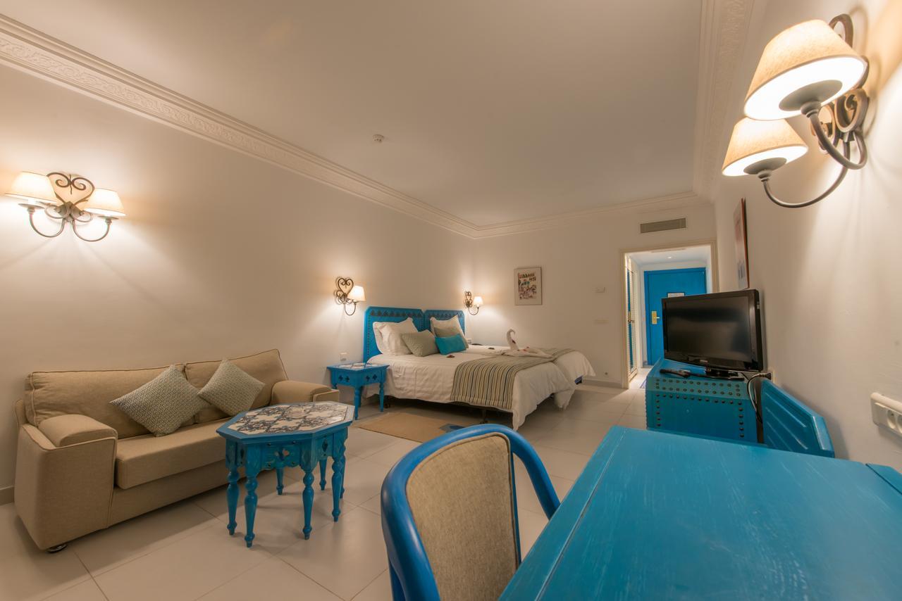 Quadruple Room with Sea View