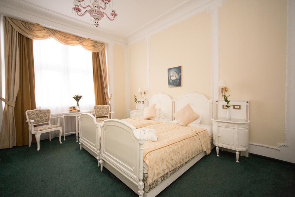 Zweibettzimmer