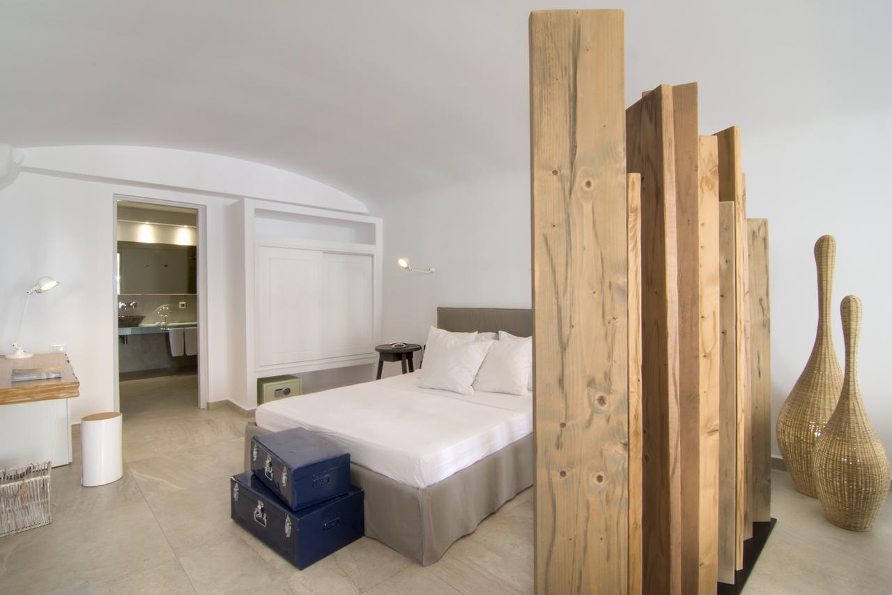 Suite Absolute con Vasca Idromassaggio Privata e Vista Caldera