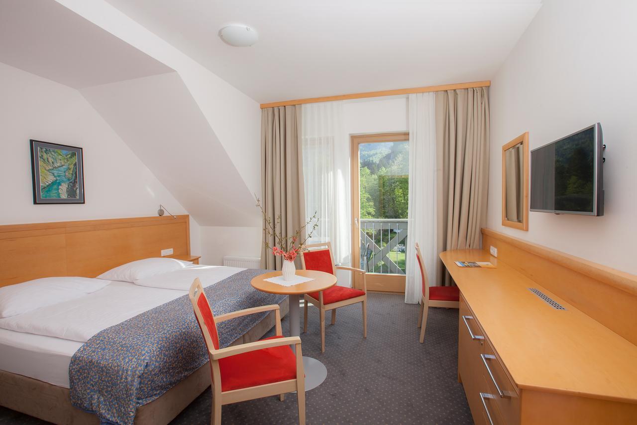 Familienzimmer mit Balkon
