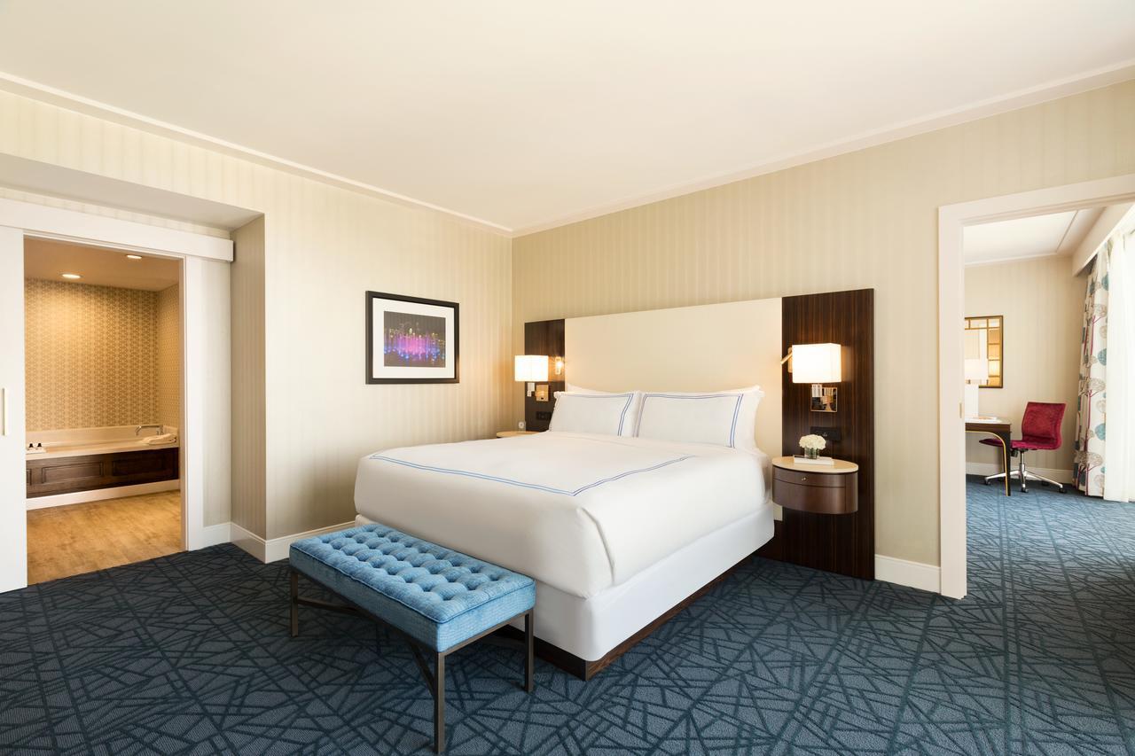 Fairmont Gold One Bedroom Suite, 1 King Bed,662552718:JPEG