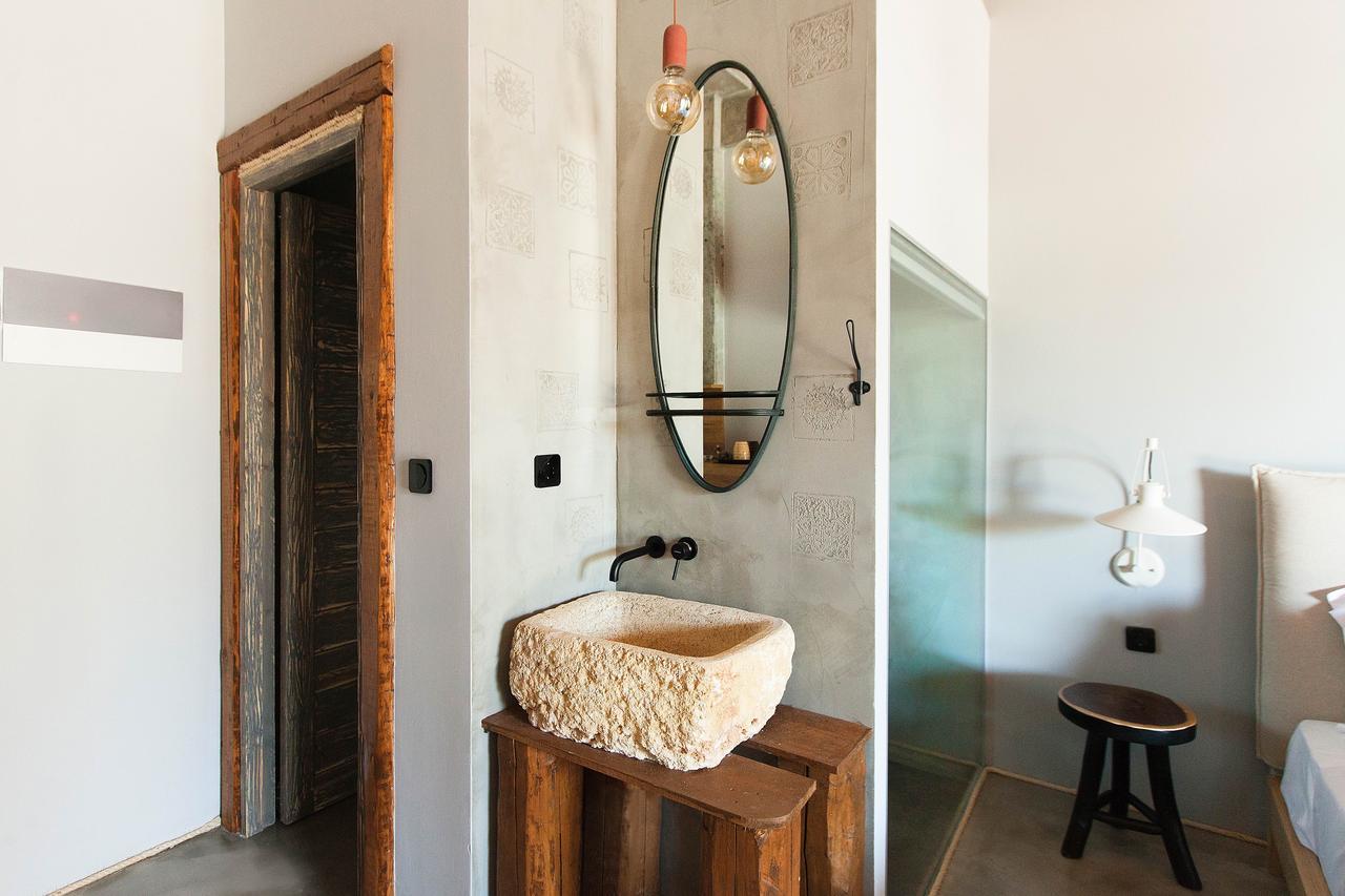 Double Room,662898165:JPEG