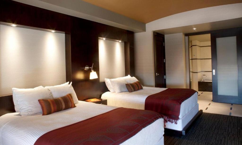 Deluxe Zimmer mit 2 Queensize-Betten