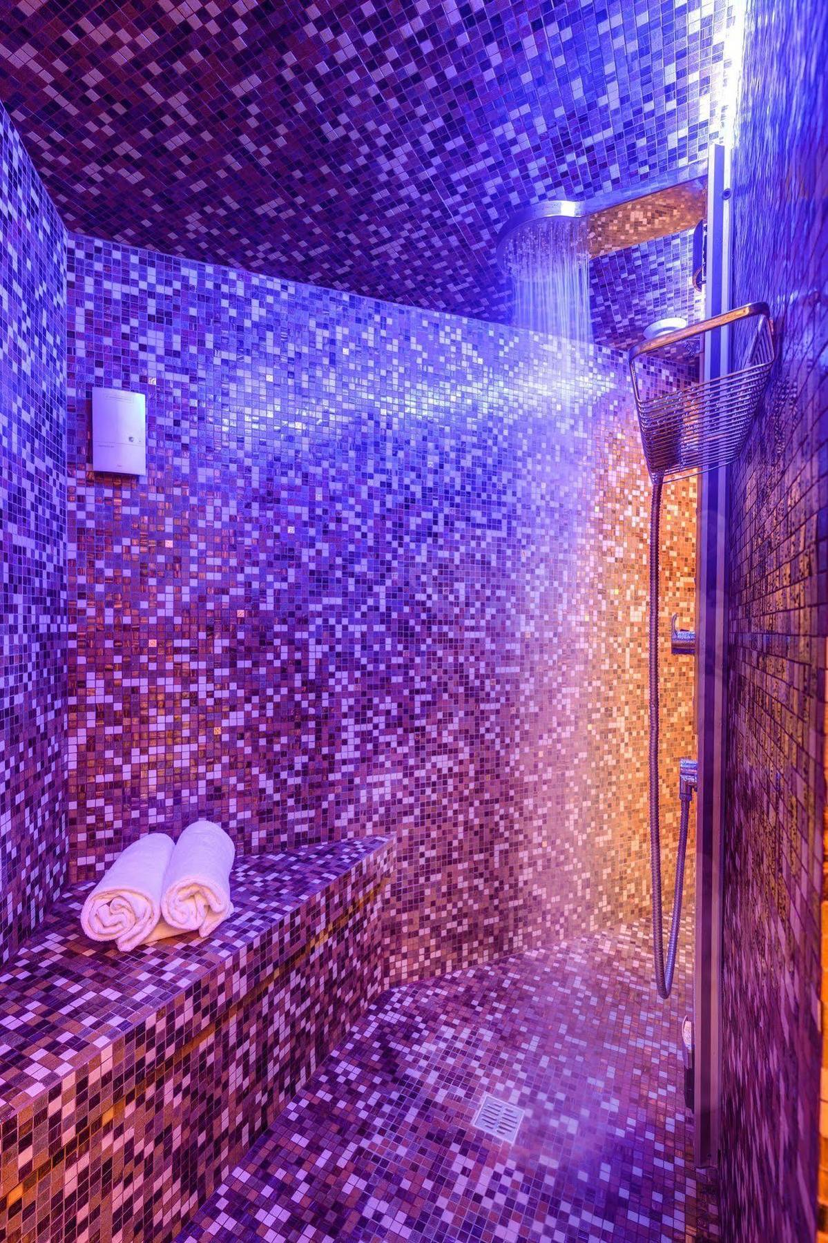 Junior Suite Turkish Bath,188772908:JPEG