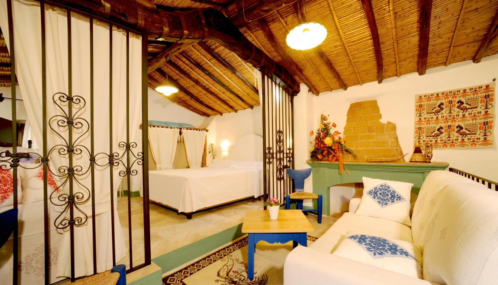 Junior Suite - Split Level