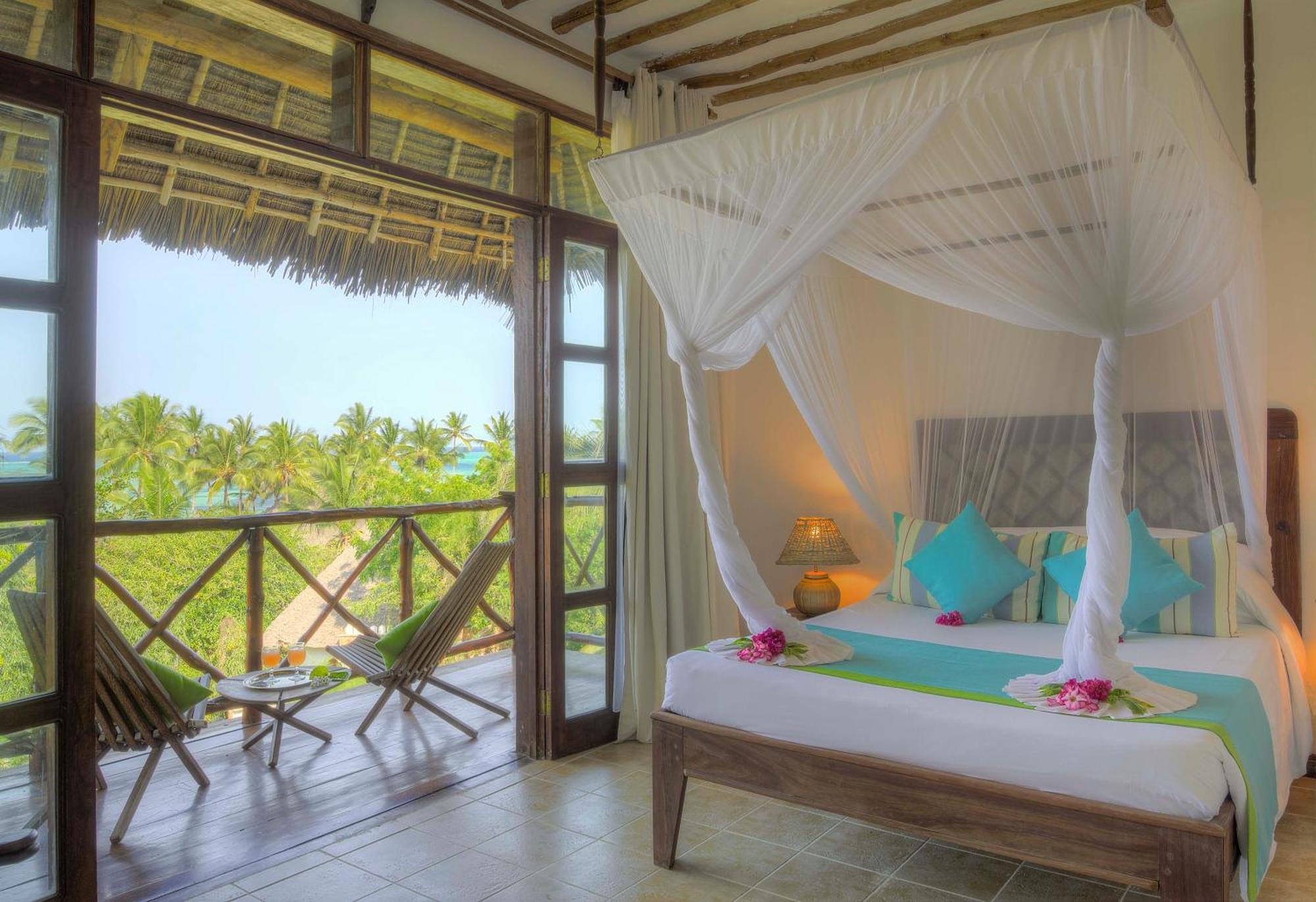 Standard Double Room (Baobab Village Room)