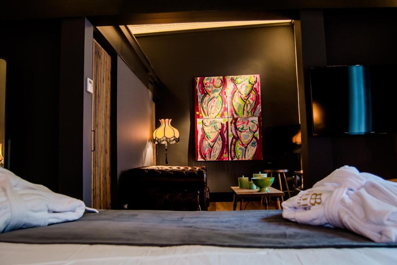 Suite Junior,738859366:JPEG