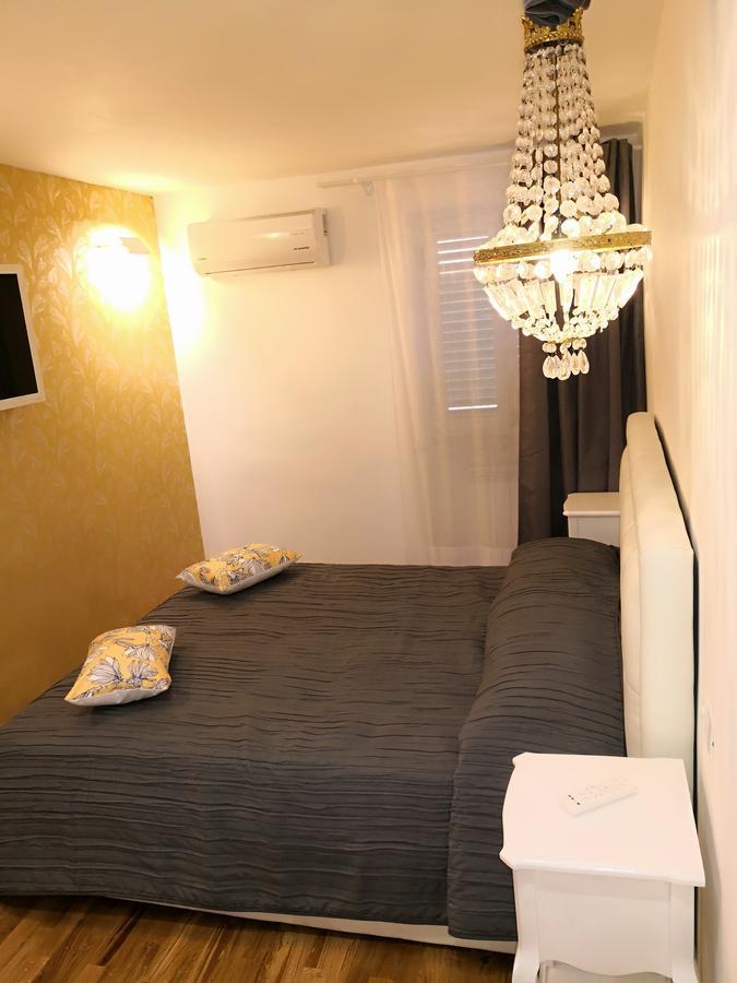 Apartment 150 Annex