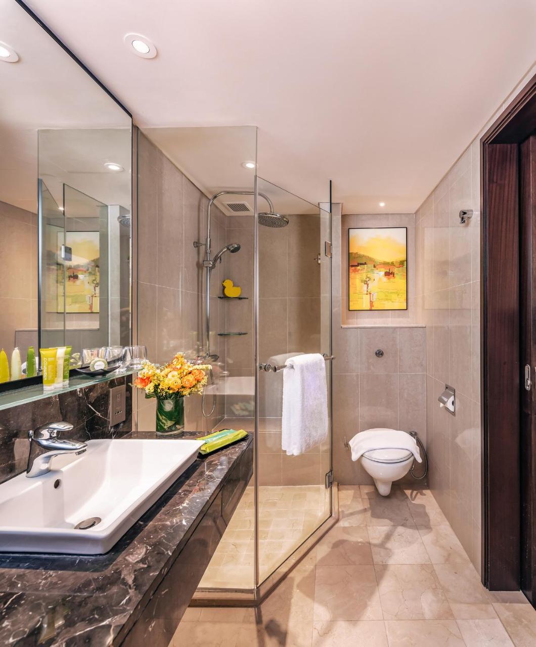 Premier King Room High Floor