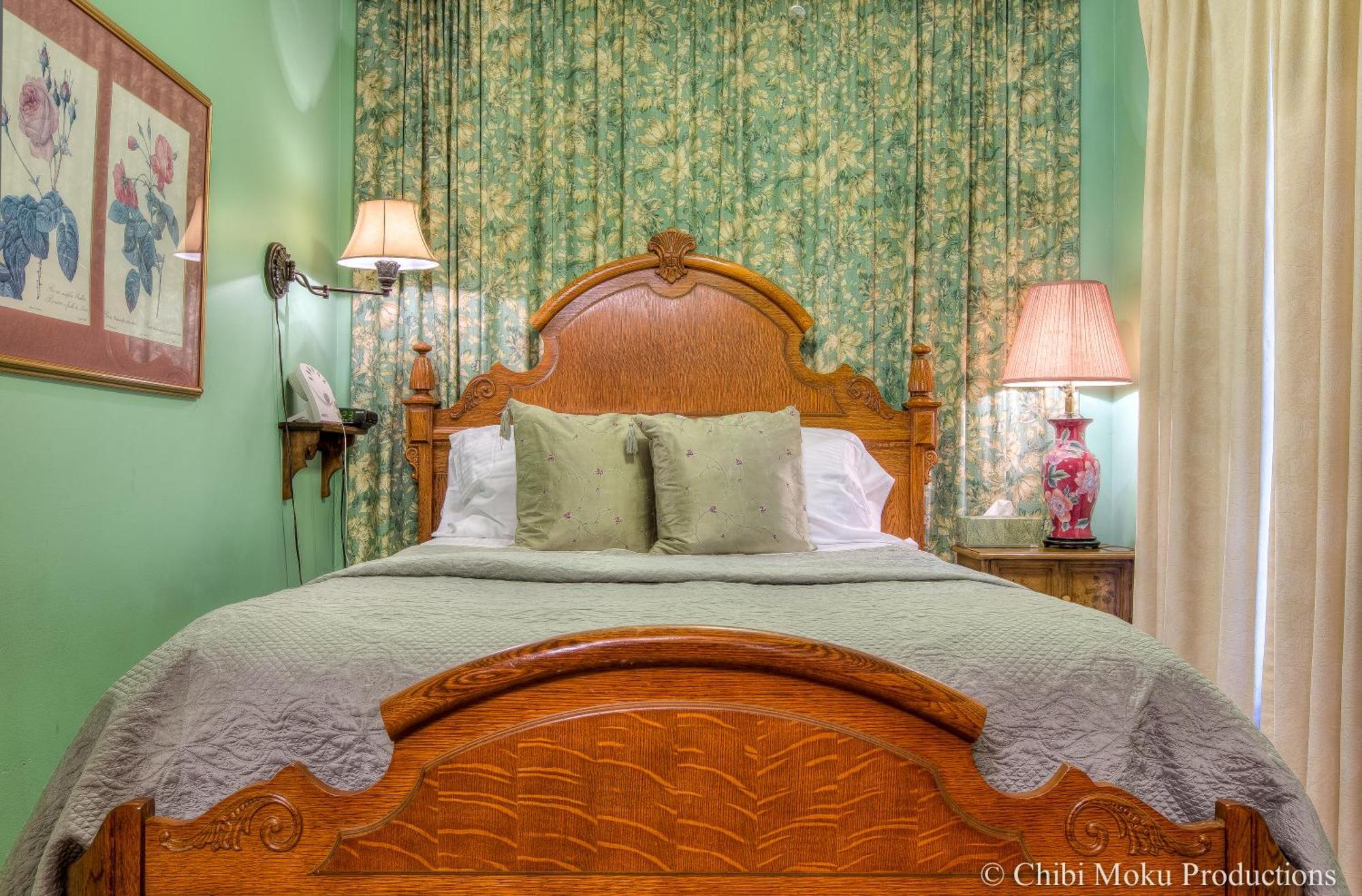 Tiffany Room