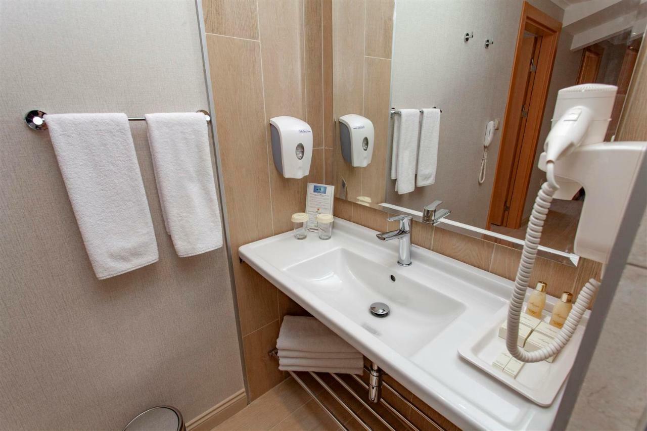 Deluxe Suite,800230449:JPEG