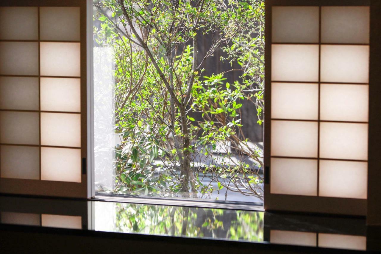 Camera King Deluxe con Area Tatami e Vista Cortile (Dependance)