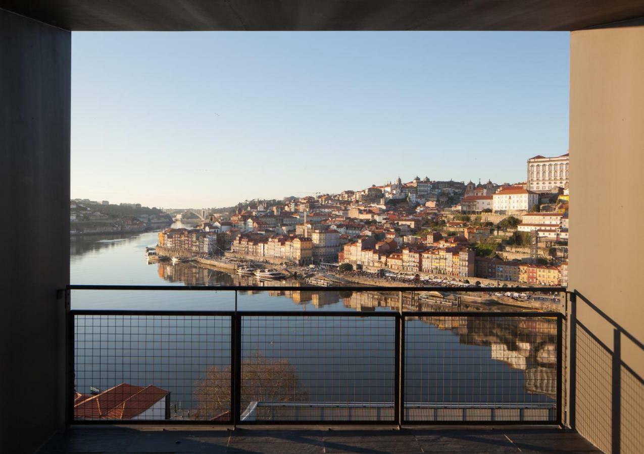 Penthouse Apartment River view