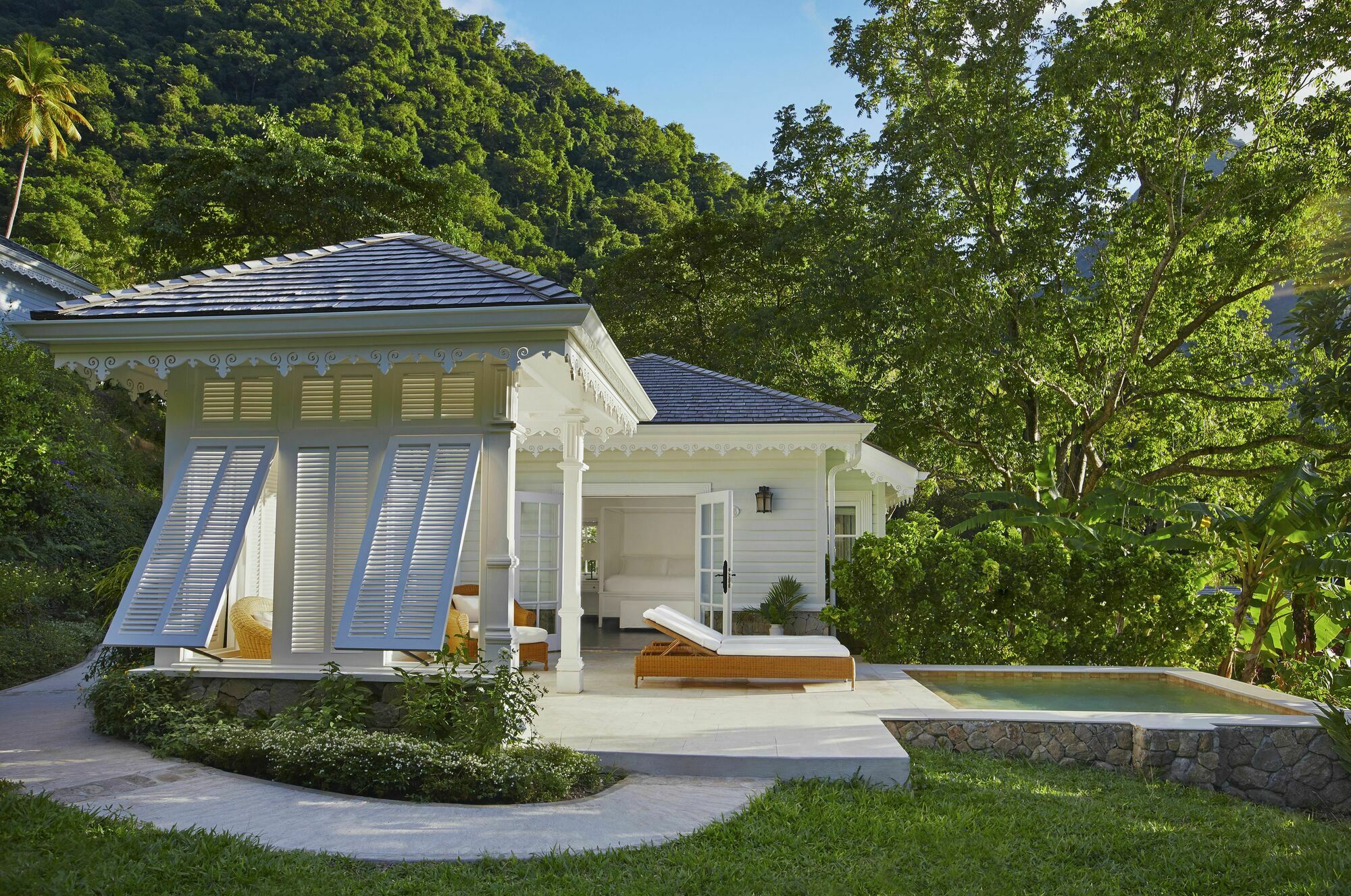 Luxe Cottage