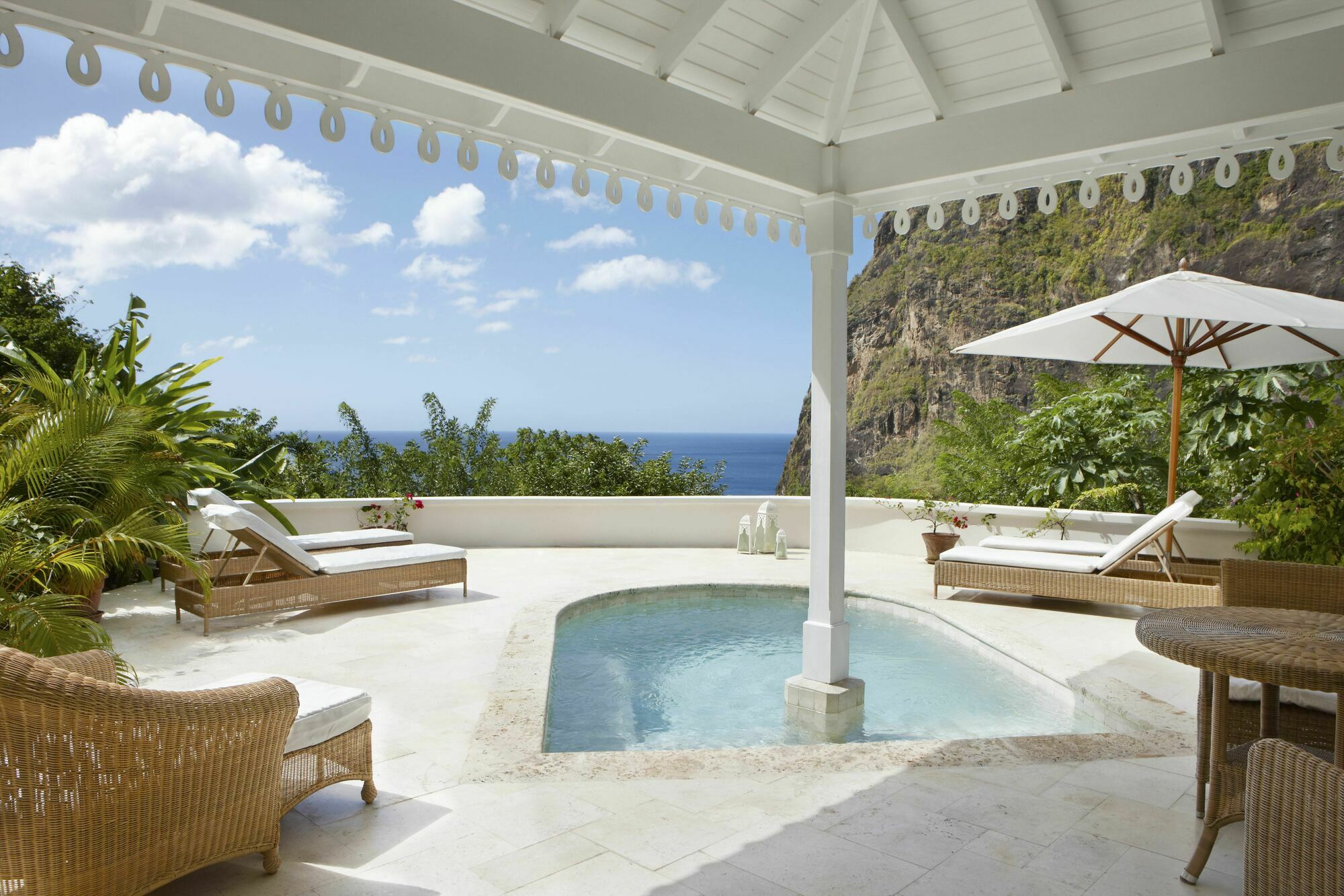 Luxe Grand Villa