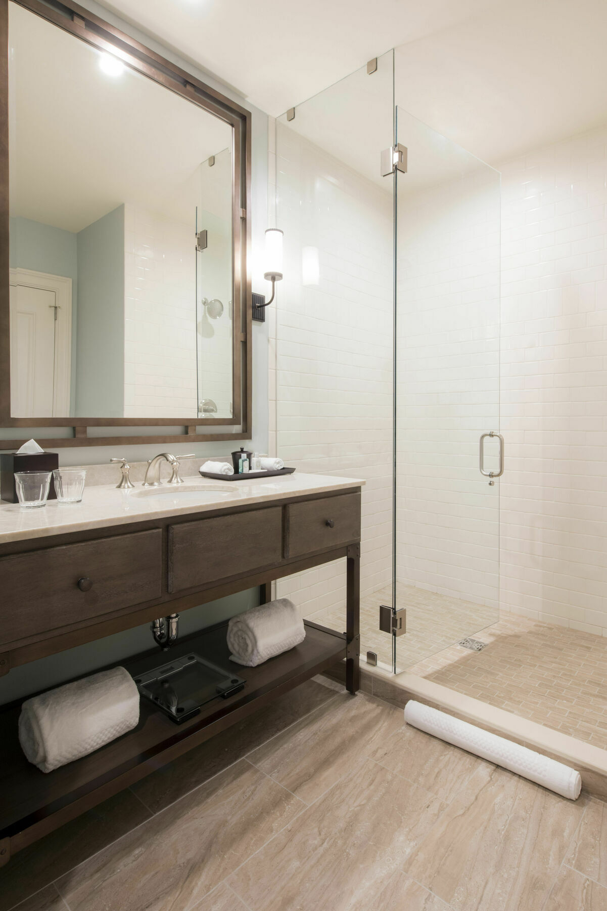 Deluxe King or Queen Room