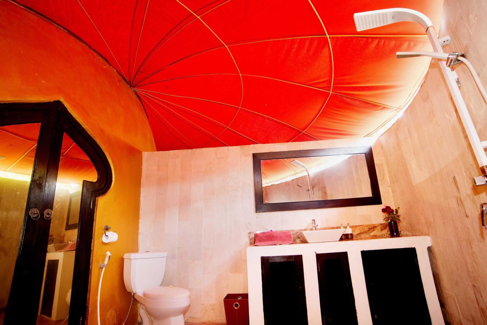 Jacuzzi Loft Villa