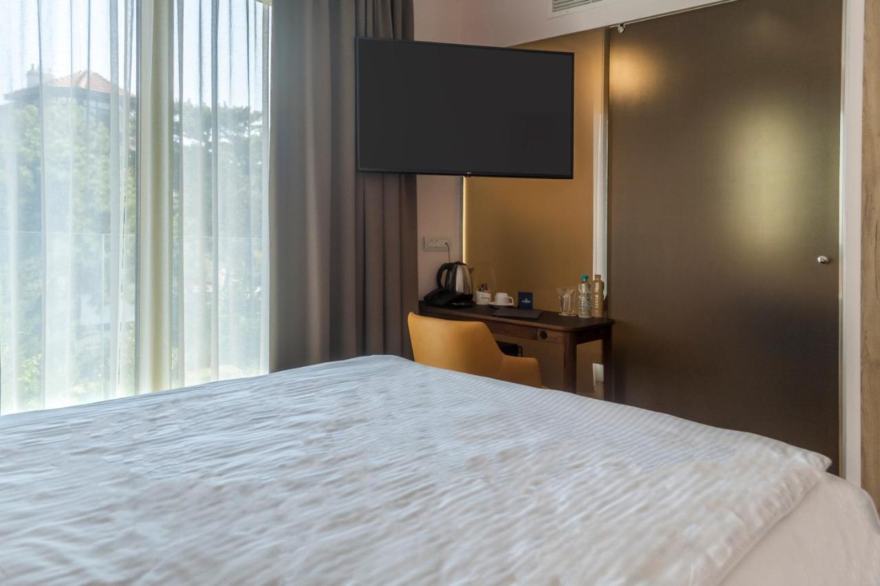 Single Room - Disability Access