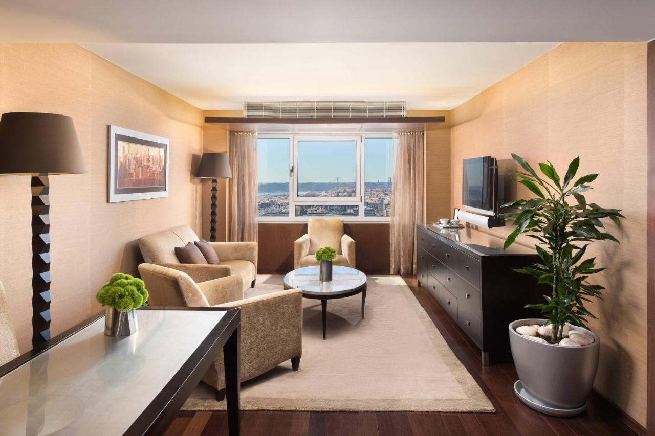 Suite Executive con vistas al perfil urbano y acceso al club lounge - Cama grande