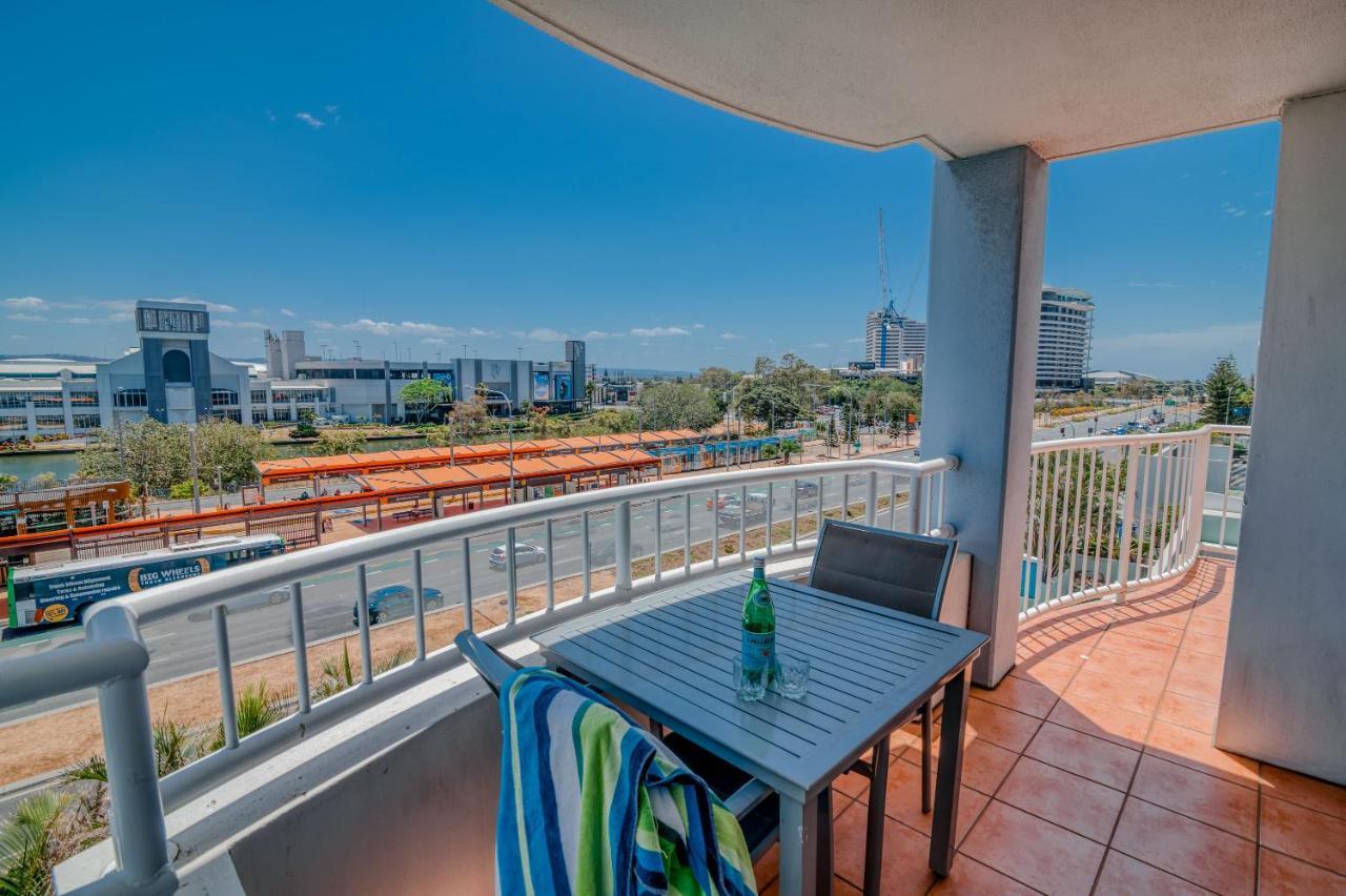 One-Bedroom Apartment,970730587:JPEG